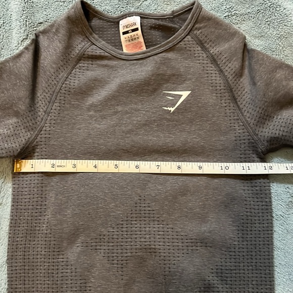 Gymshark xs shirt-grey - Picture 4 of 4